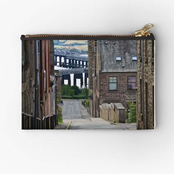 Aperçu de l'œuvre Image réimaginée de Dundee Lane créée et vendue par Steviegray.