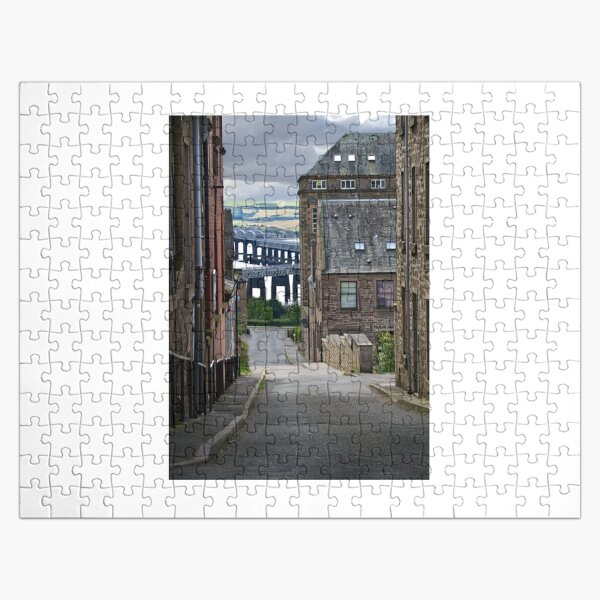 Aperçu de l'œuvre Image réimaginée de Dundee Lane créée et vendue par Steviegray.