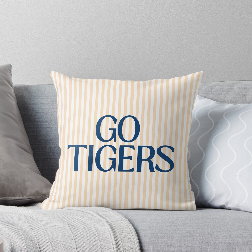 Go Tigers Pin