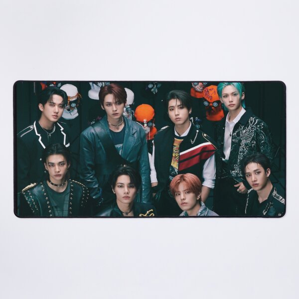 Stray Kids World Tour 2025 DominATE teaser images poster ot8 kpop