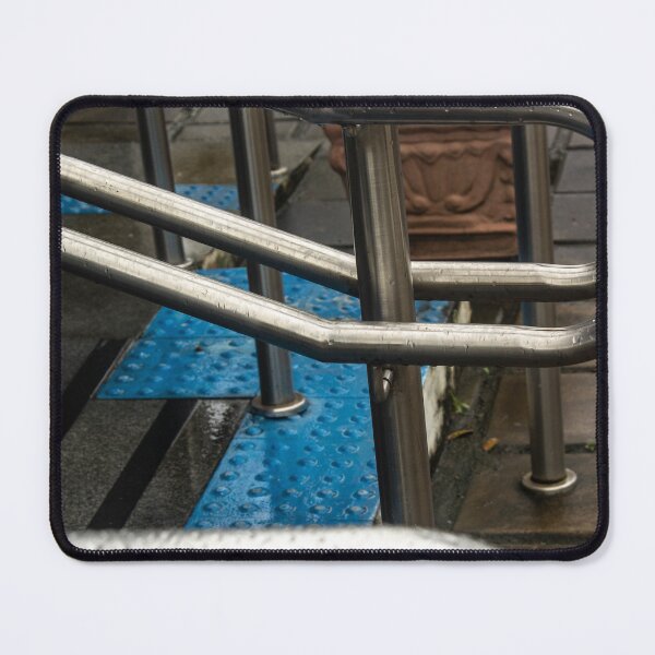 Item preview, intertwined metal bars designed and sold by felipequeiroz.