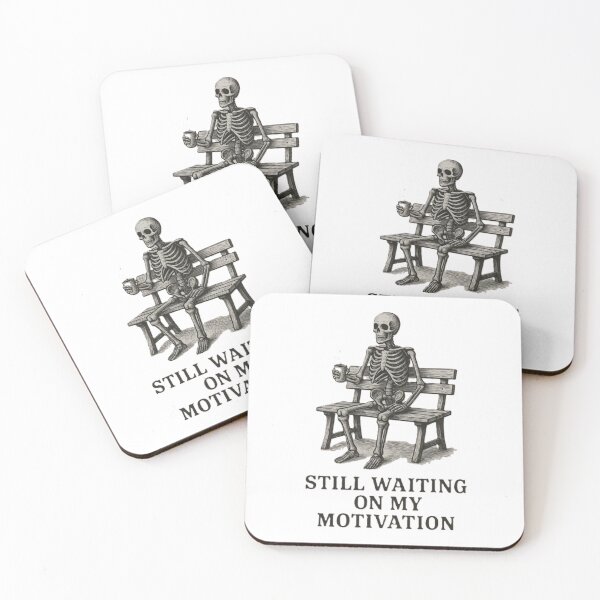 Artikelvorschau, STILL WAITING ON MY MOTIVATION – DAS MOOD-SHIRT FÜR ALLE PROKRASTINIERER ☕ entworfen und verkauft von Eterna Vision.