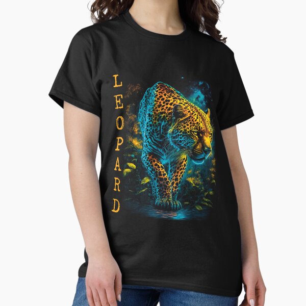 Vista previa del artículo con la obra «Camiseta de noche de leopardo», diseñado y vendido por OSPA34.