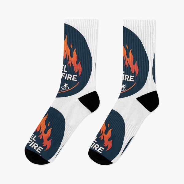 Artikelvorschau, Treibstoff im Feuer | Triathlon-Motivationsaufkleber entworfen und verkauft von Triathlongram.