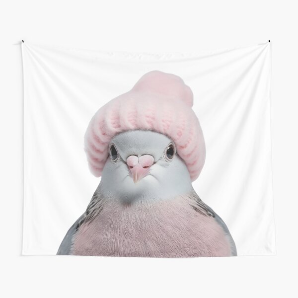 Artikel-Vorschau von Gemütliche Taube trägt rosa Wintermütze trendige Tiermode Kunstwerk, designt und verkauft von LazyOwlStore.