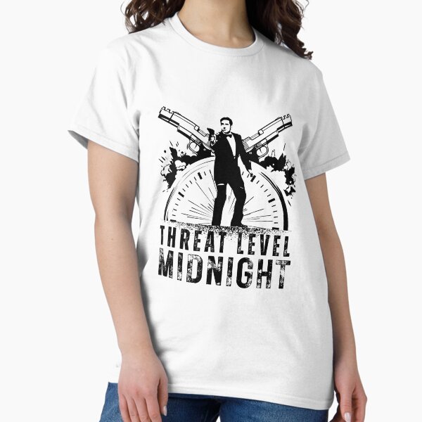 Artikel-Vorschau von Bedrohungsstufe Mitternachts-Action-Parodie-T-Shirt, designt und verkauft von ReferenceShirts.