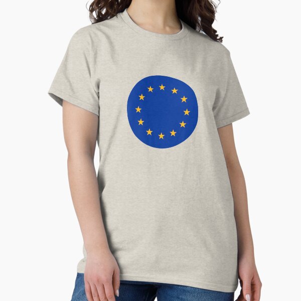 Aperçu de l'œuvre  T-shirt d'étoiles de drapeau de l'Union européenne de l'UE pour des adultes et des enfants créée et vendue par artbaggage.