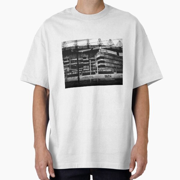 Vista previa del artículo con la obra «MCG #5 :: Aussie Brutes :: El G Melbourne Cricket Ground MCG :: Melbourne (Arquitectura Brutalista Australiana)», diseñado y vendido por Pākehā X.