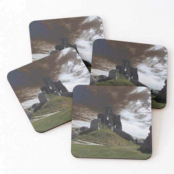 Artikelvorschau, Stimmungsvoller Himmel, Corfe Castle, Dorset entworfen und verkauft von wiggyofipswich.
