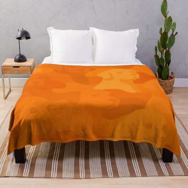 Artikelvorschau, Camouflage Pattern – Orange Hunde entworfen und verkauft von PixelForge.com.de.