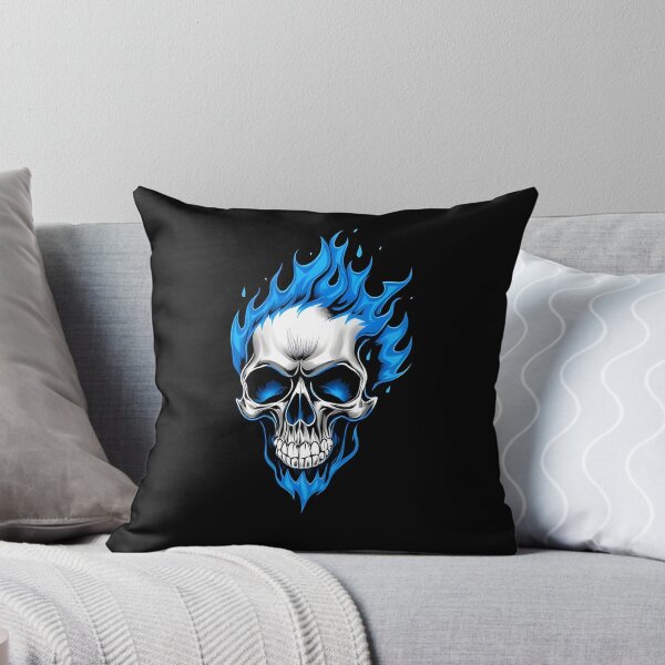 Artikelvorschau, Blaues T-Shirt mit flammendem Totenkopf entworfen und verkauft von Rune-Designs.