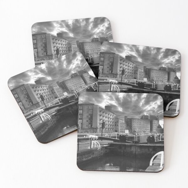 Artikelvorschau, Leeds Dock Monochrom entworfen und verkauft von Alisonchambers2.