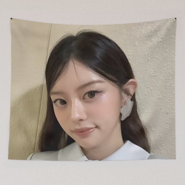 Aperçu de l'œuvre Produits dérivés Minju Bomb | Collections « Bomb » et « Do The Dance » créée et vendue par Valereekmerch.