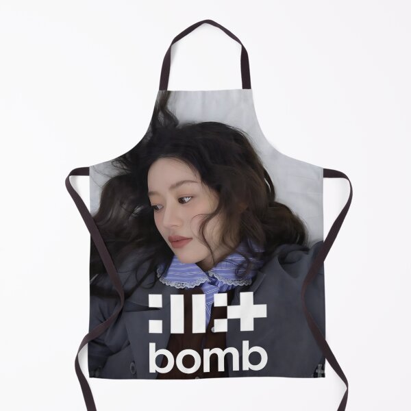 Aperçu de l'œuvre Produits dérivés Minju Bomb | Collections « Bomb » et « Do The Dance » créée et vendue par Valereekmerch.
