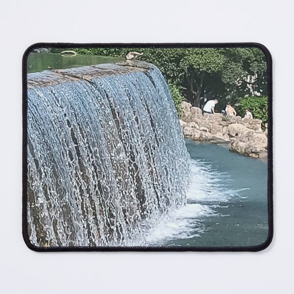 Item preview, A simple waterfall designed and sold by storedeMiguel.