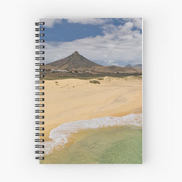 Aperçu de l'œuvre Les sables dorés de Porto Santo créée et vendue par NancyKHajjar.