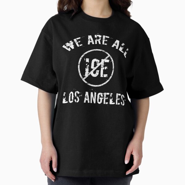 Vista previa del artículo con la obra «Apoyo anti-ICE con L.A.», diseñado y vendido por thepixelgarden.