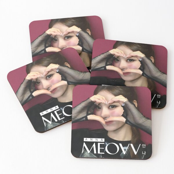 Artikelvorschau, MEOVV Anna Hands Up Drop Top Merch | Exklusive Fan-Kollektion entworfen und verkauft von Valereekmerch.