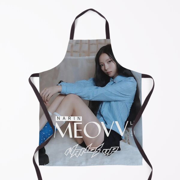 Artikelvorschau, MEOVV Narin Hands Up Drop Top Merch | Exklusive Fan-Kollektion entworfen und verkauft von Valereekmerch.