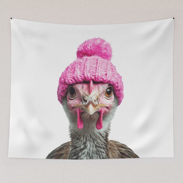 Artikelvorschau, Gemütlicher Truthahnvogel mit rosa Wintermütze, trendiges Tiermode-Kunstwerk entworfen und verkauft von LazyOwlStore.