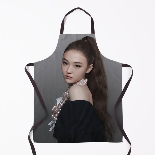 Artikelvorschau, MEOVV Ella Hands Up Drop Top Merch | Exklusive Fan-Kollektion entworfen und verkauft von Valereekmerch.