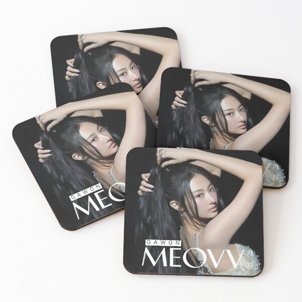 Item preview, Merchandising de MEOVV Gawon Hands Up Drop Top | Colección exclusiva para fans designed and sold by Valereekmerch.