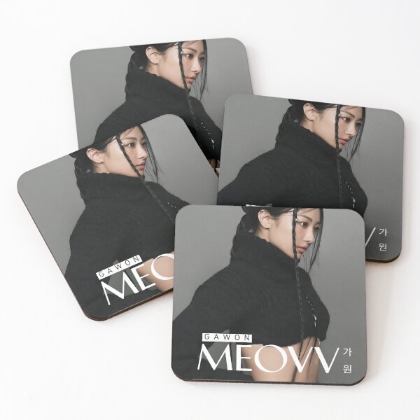 Artikelvorschau, MEOVV Gawon Hands Up Drop Top Merch | Exklusive Fan-Kollektion entworfen und verkauft von Valereekmerch.