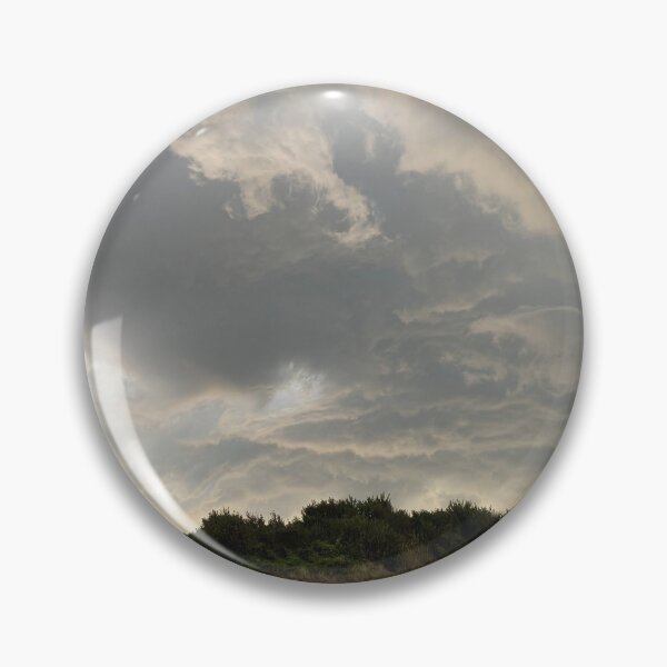 Artikelvorschau, Feeder Clouds führen zu Super Cell, Sturm, Skegness Beach, Lincolnshire, Großbritannien entworfen und verkauft von Kate Anderson Art.