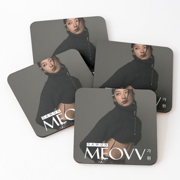 Artikelvorschau, MEOVV Gawon Hands Up Drop Top Merch | Exklusive Fan-Kollektion entworfen und verkauft von Valereekmerch.
