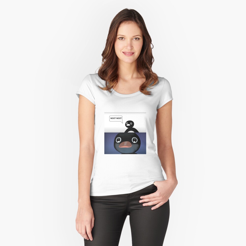Vista previa del artículo con la obra «Camiseta entallada de cuello ancho», diseñado y vendido por GTarts21.