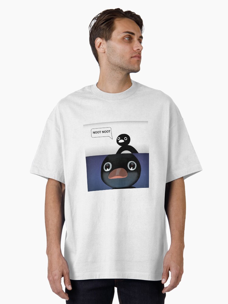 Imagen 1 de 7, Camiseta oversize con la obra Pingu Noot Noot, diseñada y vendida por GTarts21.