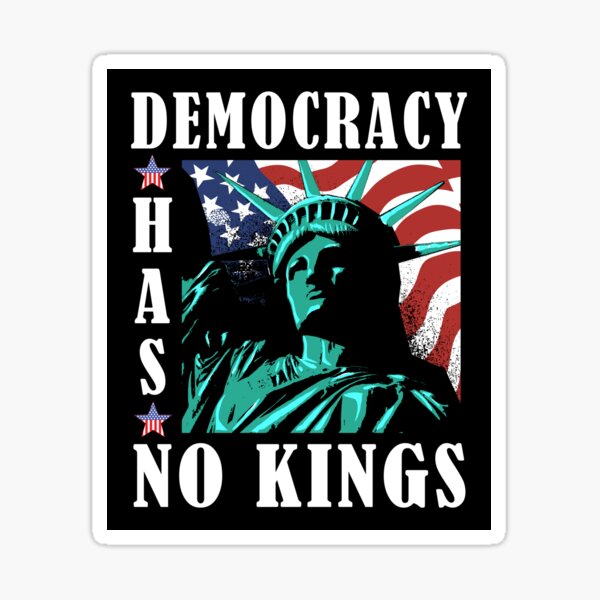 Artikel-Vorschau von Demokratie hat keine Könige Freiheitsstatue 4. Juli Antifaschismus Anti Trump, designt und verkauft von Dmetalx Art Apparel.