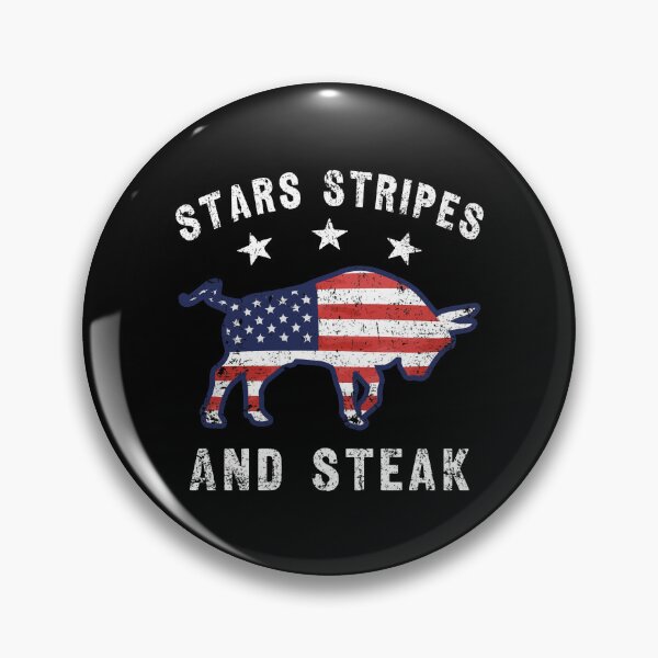 Artikelvorschau, Stars Stripes und Stake Lustiges 4. Juli BBQ entworfen und verkauft von Dmetalx Art Apparel.