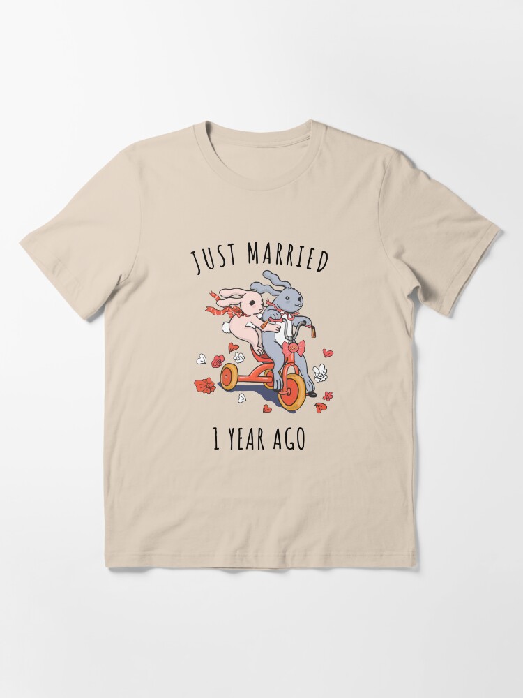 Tee shirt just married couple hot sale