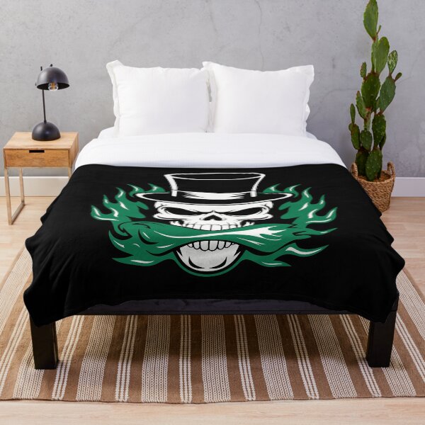 Aperçu de l'œuvre Chapeau haut de forme Skull Rebel – Flammes vertes – Partie 1 créée et vendue par TrippyOutfitter.