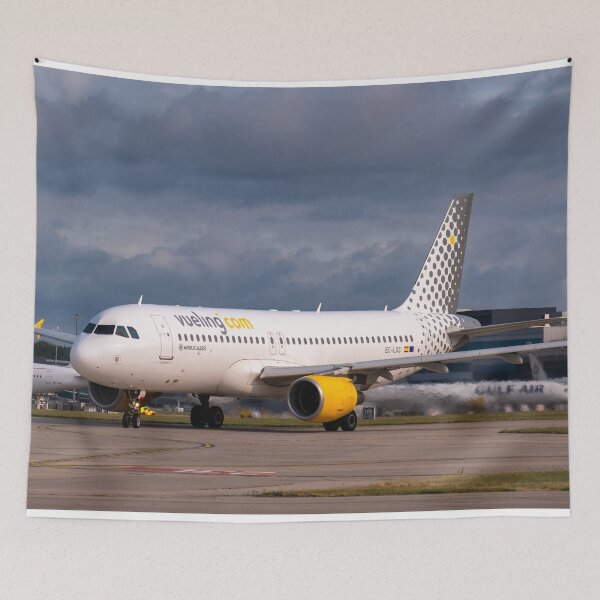 Artikelvorschau, MAN nach BCN Vueling Airbus A320-214 entworfen und verkauft von Skyframe Aviation.