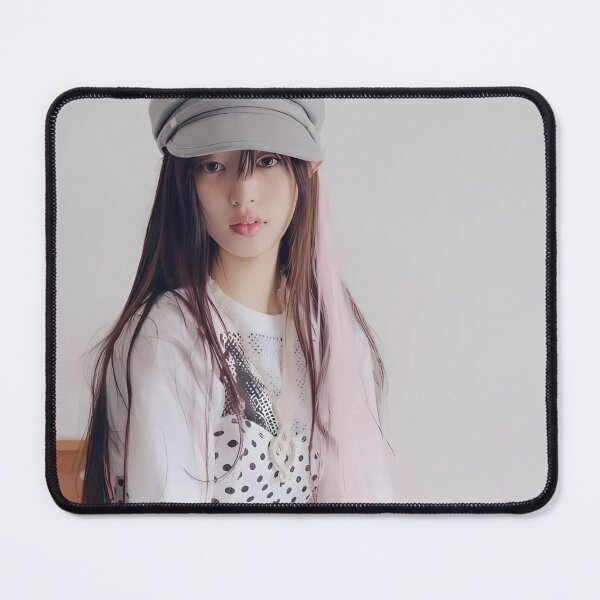Artikelvorschau, Minju Bomb Merch | "Bomb" & "Do The Dance" Kollektion entworfen und verkauft von Valereekmerch.
