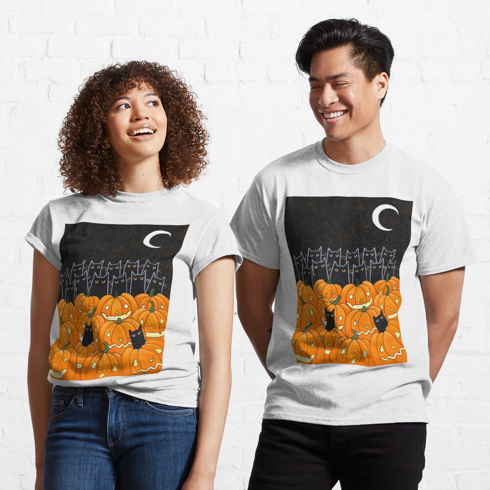 Black Cats & Jack-o-Lanterns Classic T-Shirt