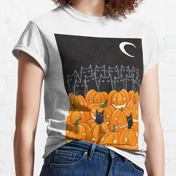 Black Cats & Jack-o-Lanterns Classic T-Shirt
