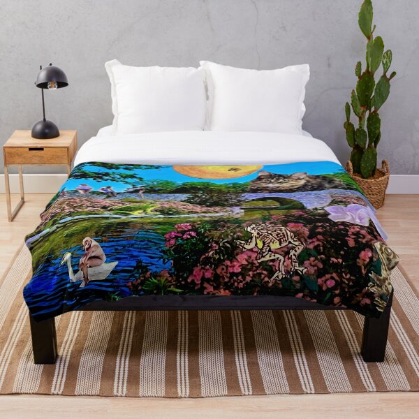 Item preview, Gran felino en los jardines botánicos de Norfolk VA designed and sold by S.E.W..