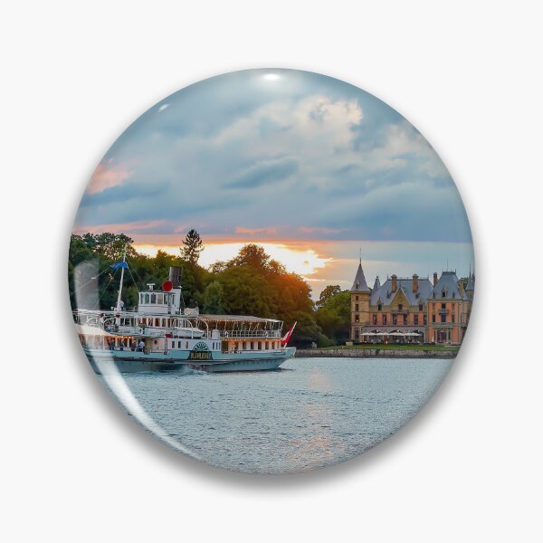 Item preview, DS Blümlisalp in the sunset in front of Schadau Castle designed and sold by beatbieri.ch.
