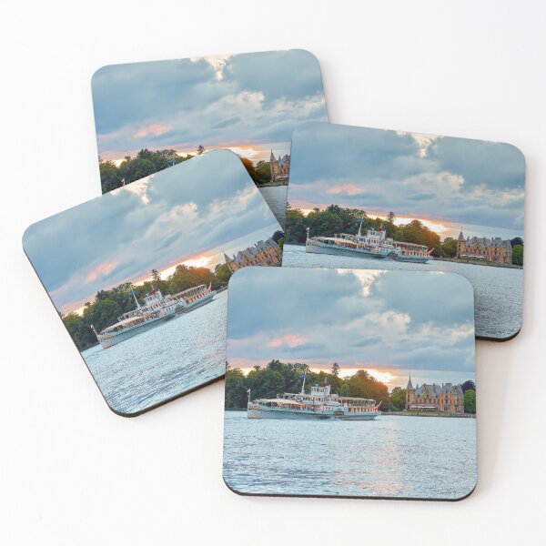 Item preview, DS Blümlisalp in the sunset in front of Schadau Castle designed and sold by beatbieri.ch.