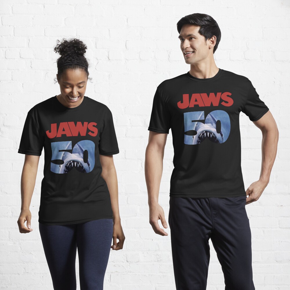 Aperçu de l'œuvre T-shirt respirant créée et vendue par Doveballs.