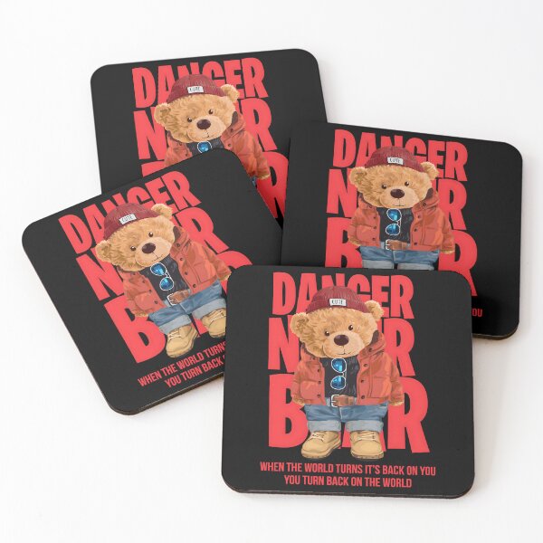 Aperçu de l'œuvre Urban Bear Swagger : Le danger ne dort jamais créée et vendue par DarylWelsh2024.