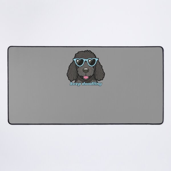 Aperçu de l'œuvre Continuez à gribouiller - Goldendoodle noir avec des lunettes de soleil créée et vendue par ScribbL-ScrabbL.