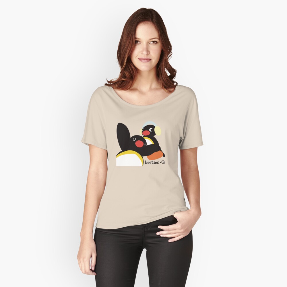 Vista previa del artículo con la obra «Camiseta ancha», diseñado y vendido por CheylaDesigns.
