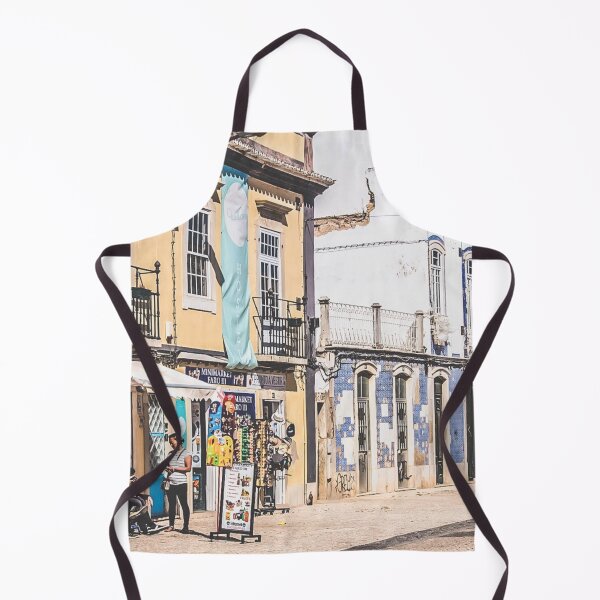 Artikelvorschau, Stadtansicht von Faro – Malerische Landschaft der Hauptstadt der Algarve entworfen und verkauft von photo-travel.