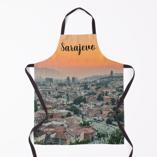 Artikelvorschau, Sonnenuntergang über Sarajevo – Atemberaubende Aussicht vom Hügel entworfen und verkauft von MetaModel Editions.