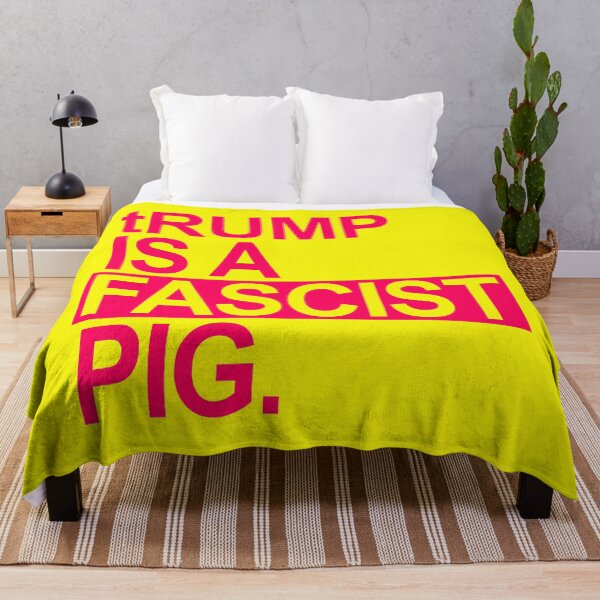 Artikelvorschau, trump is a fascist pig - Hot Pink 2 entworfen und verkauft von Thelittlelord.