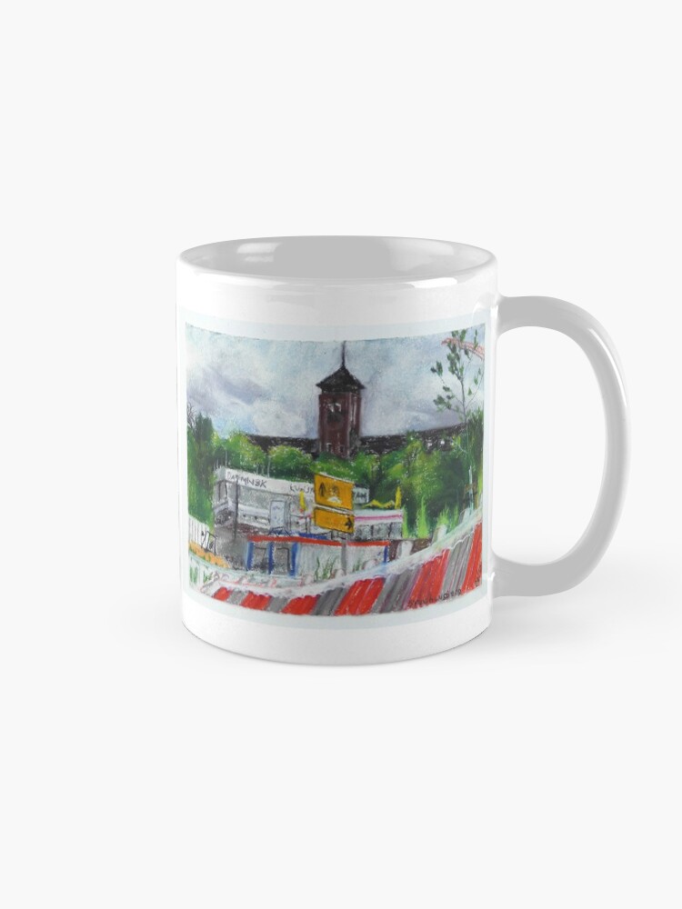 Thumbnail 5 von 6, Kaffeebecher, Potsdam, Blick über den Bauzaun zum Brauhausberg und Plattners MINSK Museum designt und verkauft von WITZELS.